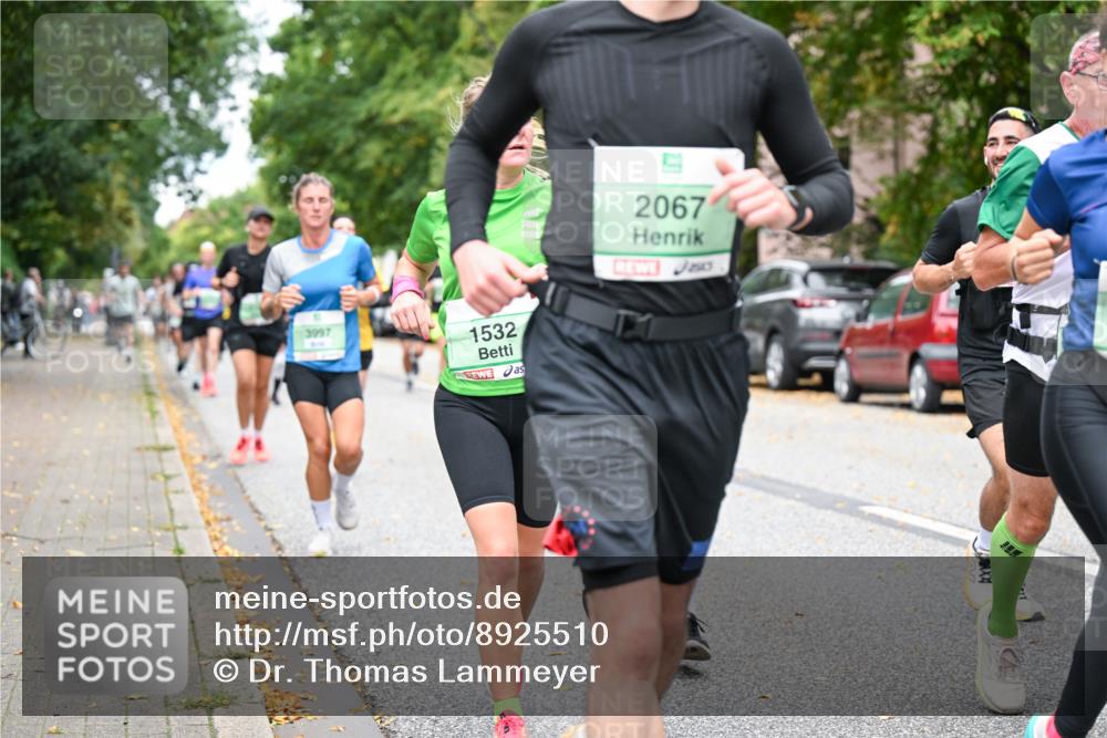 21.09.2025 - PSD Bank Halbmarathon Dr. Thomas Lammeyer http://msf.ph/oto/8925510 21.09.2025 10:44:40 Laufen 3997, 1532, 2067 meine-sportfotos.de