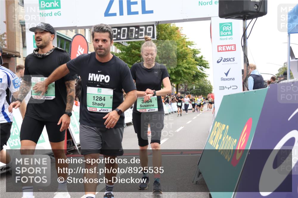 21.09.2025 - PSD Bank Halbmarathon Strokosch-Dieckow http://msf.ph/oto/8925535 21.09.2025 12:07:02 Ziel 1284, 2624, 2808, 3064, 3266, 3391, 3749 meine-sportfotos.de