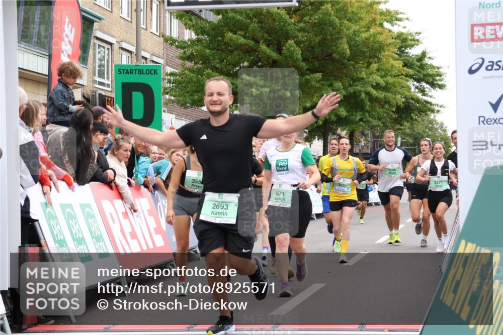 21.09.2025 - PSD Bank Halbmarathon Strokosch-Dieckow http://msf.ph/oto/8925571 21.09.2025 12:07:11 Ziel 1388, 1571, 1594, 2223, 2628, 2693, 2789, 2999, 3006, 3266, 3371, 3555, 3931 meine-sportfotos.de