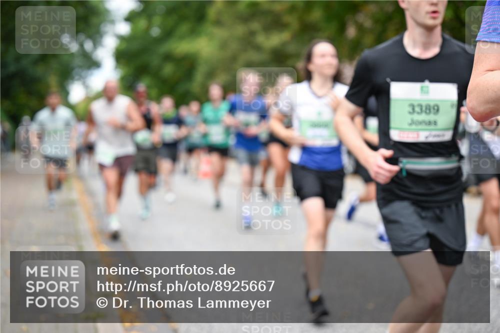 21.09.2025 - PSD Bank Halbmarathon Dr. Thomas Lammeyer http://msf.ph/oto/8925667 21.09.2025 10:44:48 Laufen 3389 meine-sportfotos.de