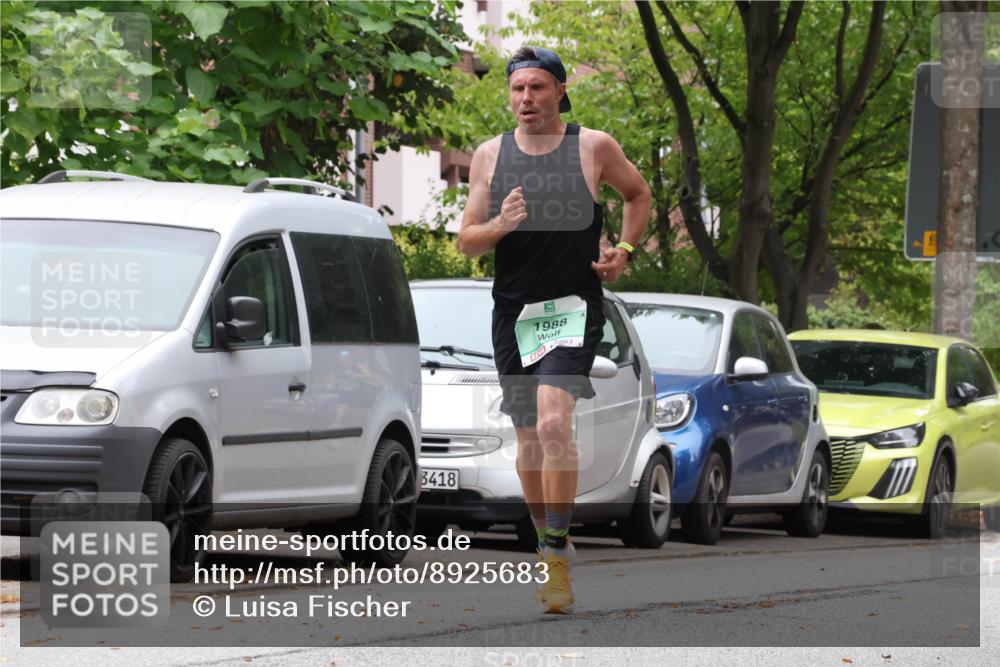 21.09.2025 - PSD Bank Halbmarathon Luisa Fischer http://msf.ph/oto/8925683 21.09.2025 11:25:08 Laufen 3418, 1988 meine-sportfotos.de