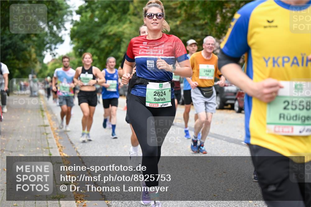 21.09.2025 - PSD Bank Halbmarathon Dr. Thomas Lammeyer http://msf.ph/oto/8925753 21.09.2025 10:44:54 Laufen 2624, 2548, 2558 meine-sportfotos.de