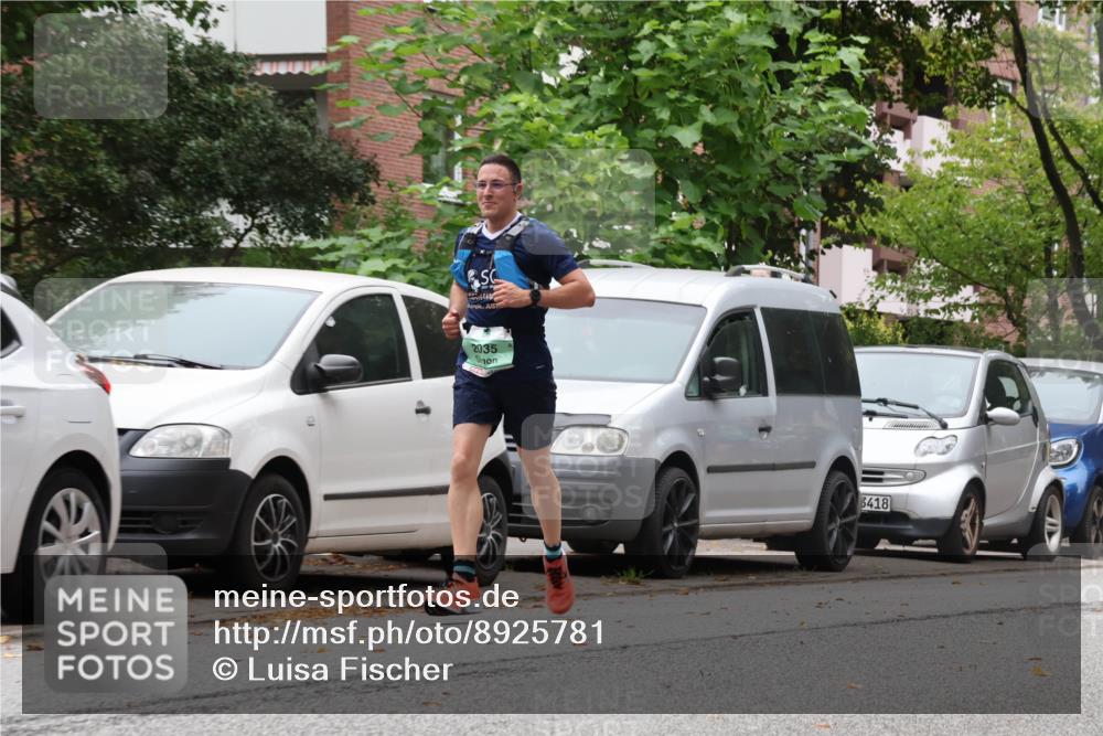 21.09.2025 - PSD Bank Halbmarathon Luisa Fischer http://msf.ph/oto/8925781 21.09.2025 11:25:41 Laufen 2035, 3418 meine-sportfotos.de