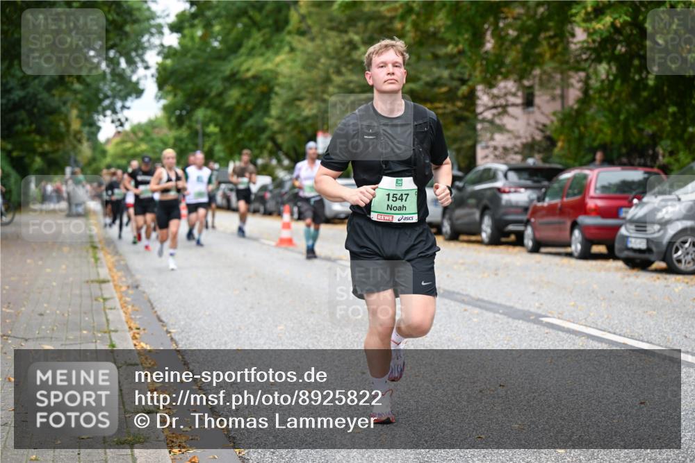 21.09.2025 - PSD Bank Halbmarathon Dr. Thomas Lammeyer http://msf.ph/oto/8925822 21.09.2025 10:44:59 Laufen 1547 meine-sportfotos.de