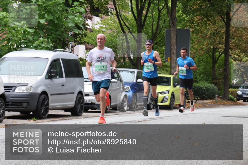 21.09.2025 - PSD Bank Halbmarathon Luisa Fischer http://msf.ph/oto/8925840 21.09.2025 11:25:58 Laufen 8418, 1971, 1976, 1426 meine-sportfotos.de