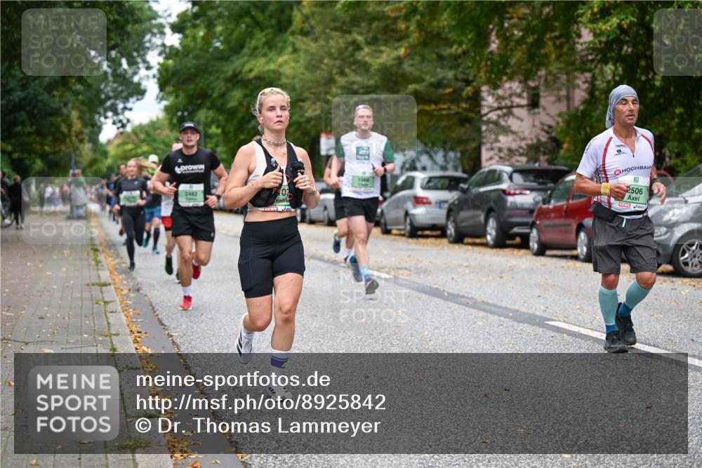 21.09.2025 - PSD Bank Halbmarathon Dr. Thomas Lammeyer http://msf.ph/oto/8925842 21.09.2025 10:45:03 Laufen 2482, 107, 2506 meine-sportfotos.de