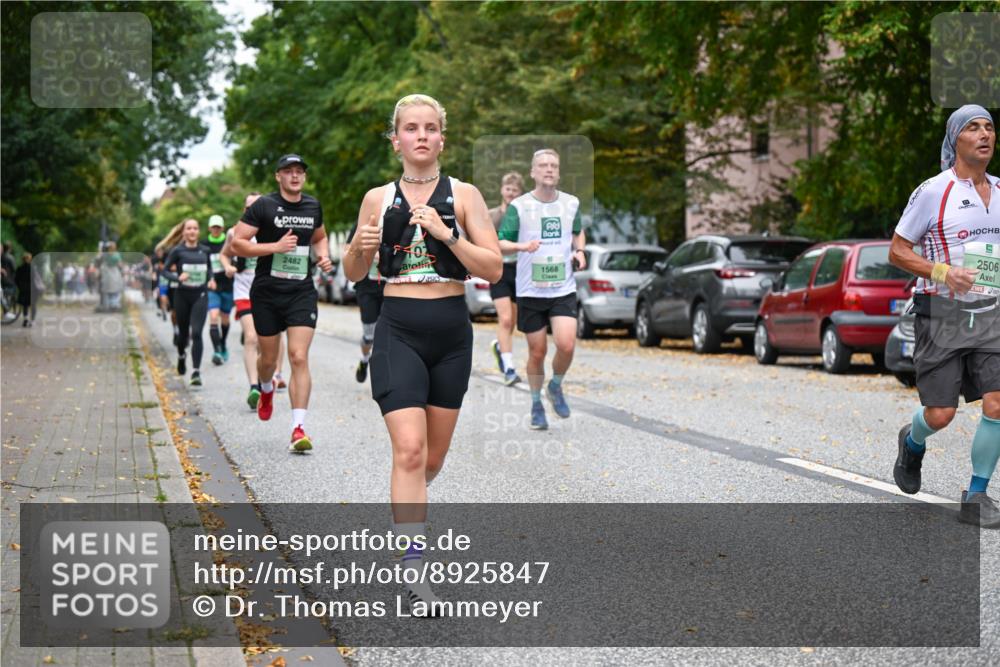 21.09.2025 - PSD Bank Halbmarathon Dr. Thomas Lammeyer http://msf.ph/oto/8925847 21.09.2025 10:45:03 Laufen 620, 2482, 1568, 2506 meine-sportfotos.de