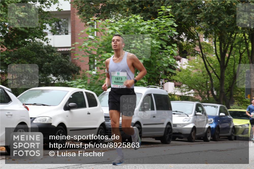 21.09.2025 - PSD Bank Halbmarathon Luisa Fischer http://msf.ph/oto/8925863 21.09.2025 11:26:07 Laufen 1973, 5418 meine-sportfotos.de
