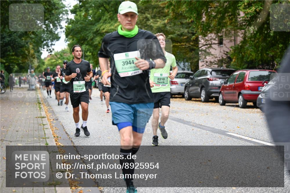 21.09.2025 - PSD Bank Halbmarathon Dr. Thomas Lammeyer http://msf.ph/oto/8925954 21.09.2025 10:45:09 Laufen 1481, 3944, 2210 meine-sportfotos.de