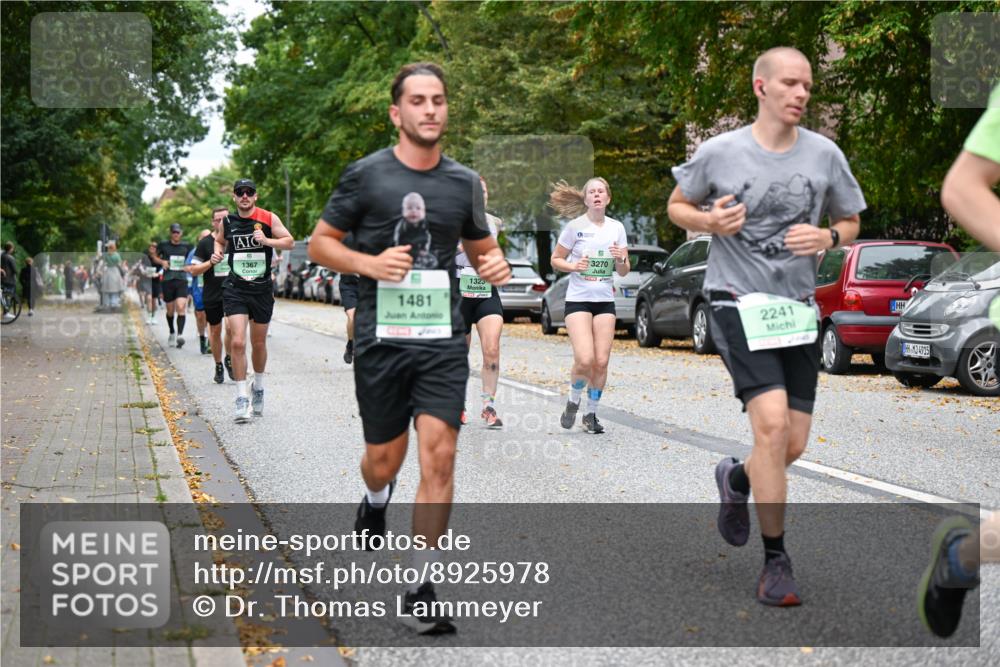 21.09.2025 - PSD Bank Halbmarathon Dr. Thomas Lammeyer http://msf.ph/oto/8925978 21.09.2025 10:45:11 Laufen 1367, 1481, 1323, 3270, 2241, 4915 meine-sportfotos.de