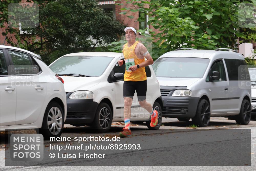 21.09.2025 - PSD Bank Halbmarathon Luisa Fischer http://msf.ph/oto/8925993 21.09.2025 11:27:01 Laufen 1910, 341 meine-sportfotos.de