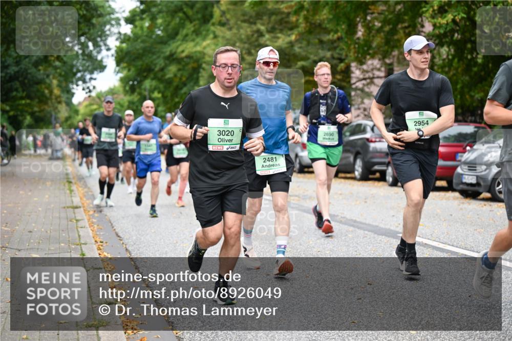 21.09.2025 - PSD Bank Halbmarathon Dr. Thomas Lammeyer http://msf.ph/oto/8926049 21.09.2025 10:45:16 Laufen 3020, 2481, 2954, 2690 meine-sportfotos.de