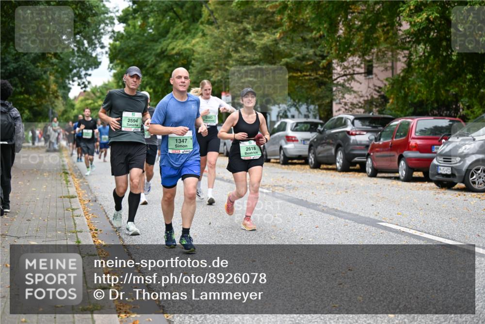 21.09.2025 - PSD Bank Halbmarathon Dr. Thomas Lammeyer http://msf.ph/oto/8926078 21.09.2025 10:45:18 Laufen 2594, 1347, 2583, 2618 meine-sportfotos.de