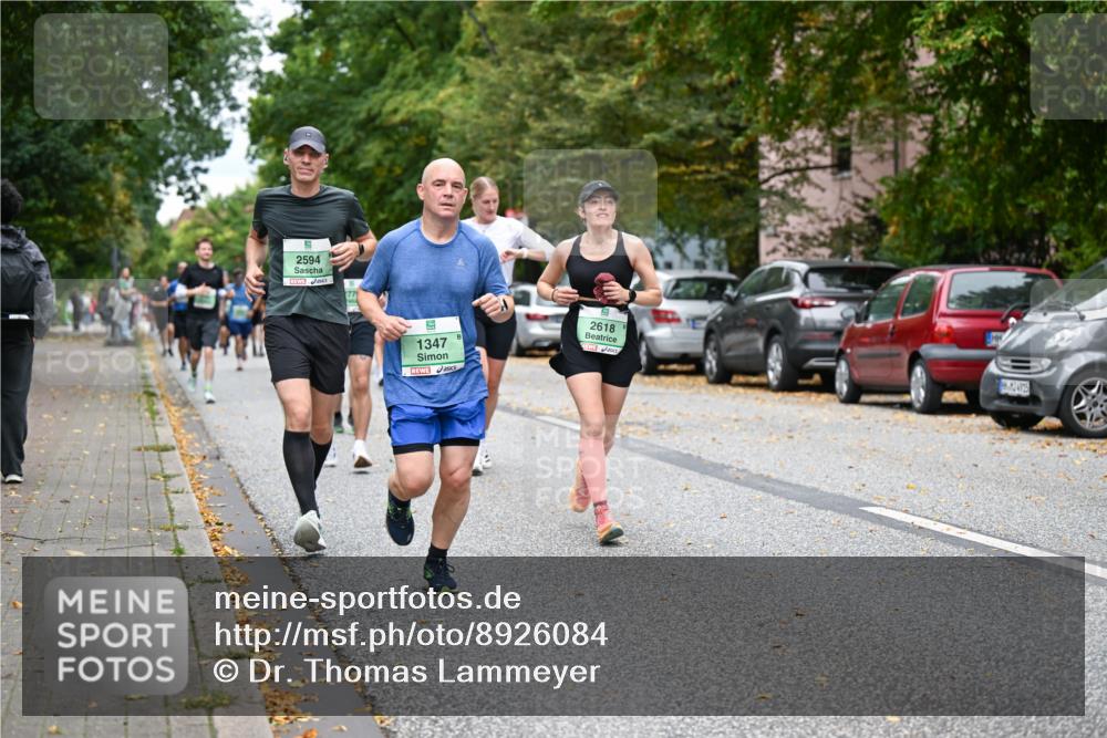 21.09.2025 - PSD Bank Halbmarathon Dr. Thomas Lammeyer http://msf.ph/oto/8926084 21.09.2025 10:45:18 Laufen 2594, 1347, 2618 meine-sportfotos.de