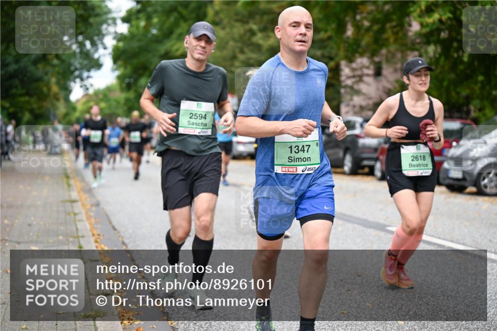 21.09.2025 - PSD Bank Halbmarathon Dr. Thomas Lammeyer http://msf.ph/oto/8926101 21.09.2025 10:45:19 Laufen 2594, 1347, 2618 meine-sportfotos.de