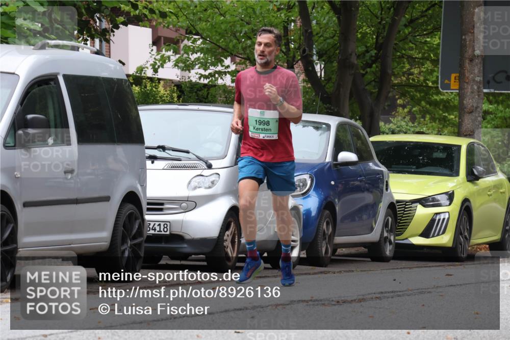 21.09.2025 - PSD Bank Halbmarathon Luisa Fischer http://msf.ph/oto/8926136 21.09.2025 11:27:41 Laufen 3418, 1998 meine-sportfotos.de