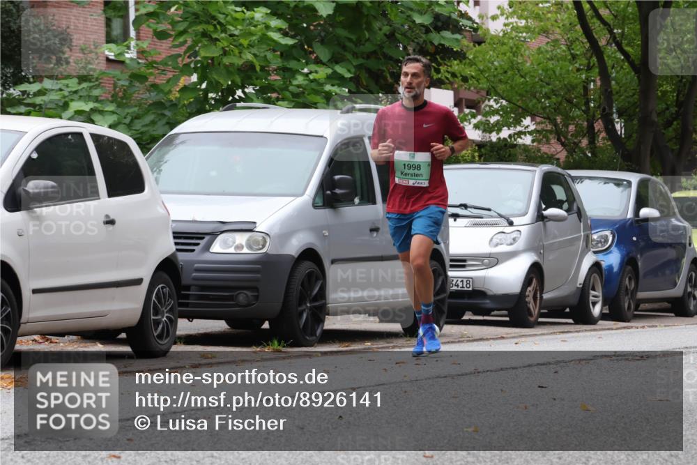 21.09.2025 - PSD Bank Halbmarathon Luisa Fischer http://msf.ph/oto/8926141 21.09.2025 11:27:42 Laufen 1998, 3418 meine-sportfotos.de