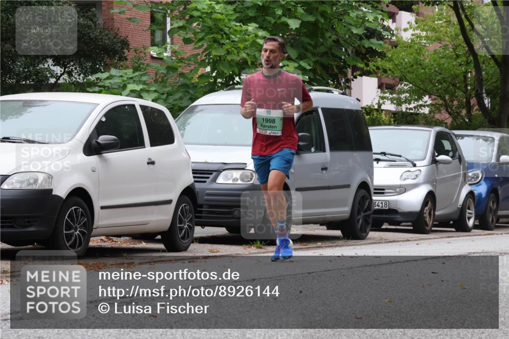 21.09.2025 - PSD Bank Halbmarathon Luisa Fischer http://msf.ph/oto/8926144 21.09.2025 11:27:42 Laufen 1998, 3418 meine-sportfotos.de