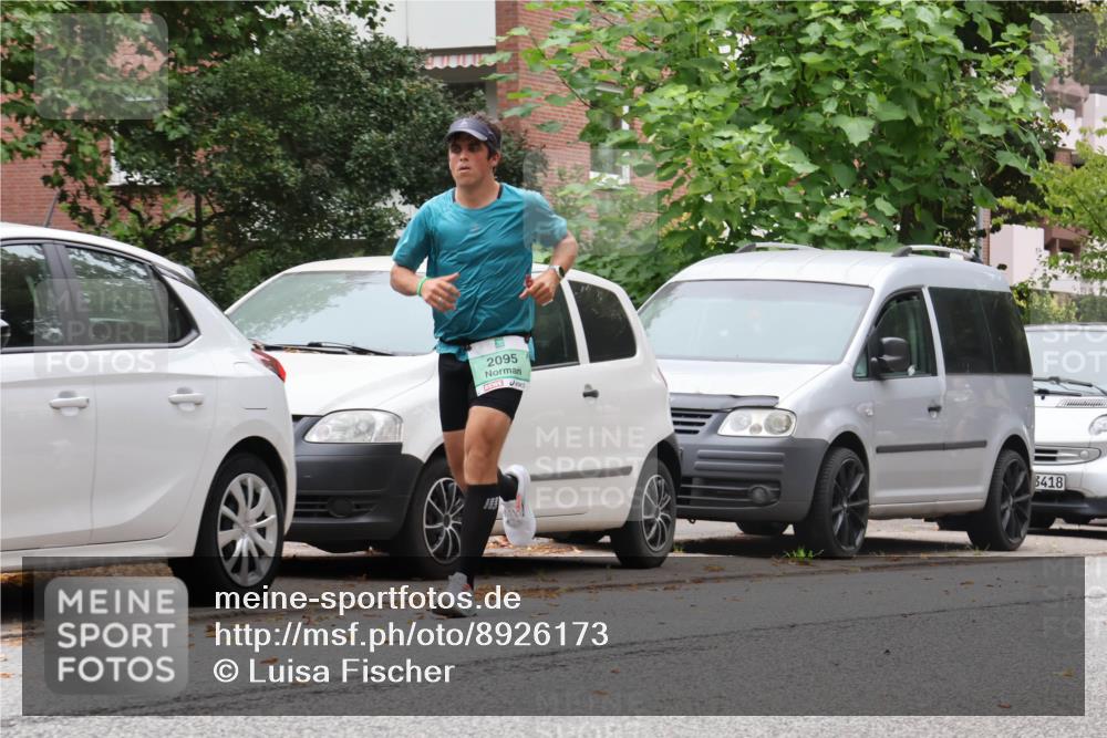 21.09.2025 - PSD Bank Halbmarathon Luisa Fischer http://msf.ph/oto/8926173 21.09.2025 11:27:53 Laufen 2095, 3418 meine-sportfotos.de