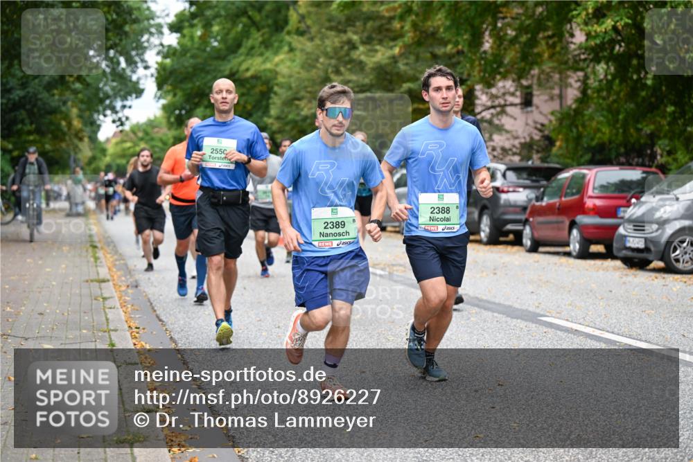 21.09.2025 - PSD Bank Halbmarathon Dr. Thomas Lammeyer http://msf.ph/oto/8926227 21.09.2025 10:45:28 Laufen 1, 2550, 2389, 2388 meine-sportfotos.de