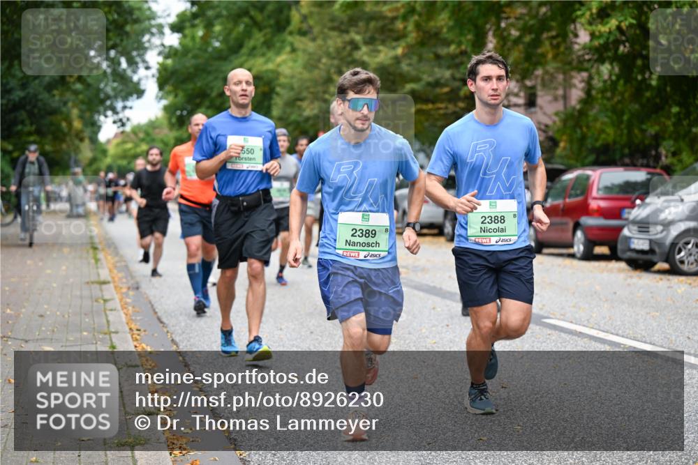 21.09.2025 - PSD Bank Halbmarathon Dr. Thomas Lammeyer http://msf.ph/oto/8926230 21.09.2025 10:45:29 Laufen 550, 2389, 2388 meine-sportfotos.de