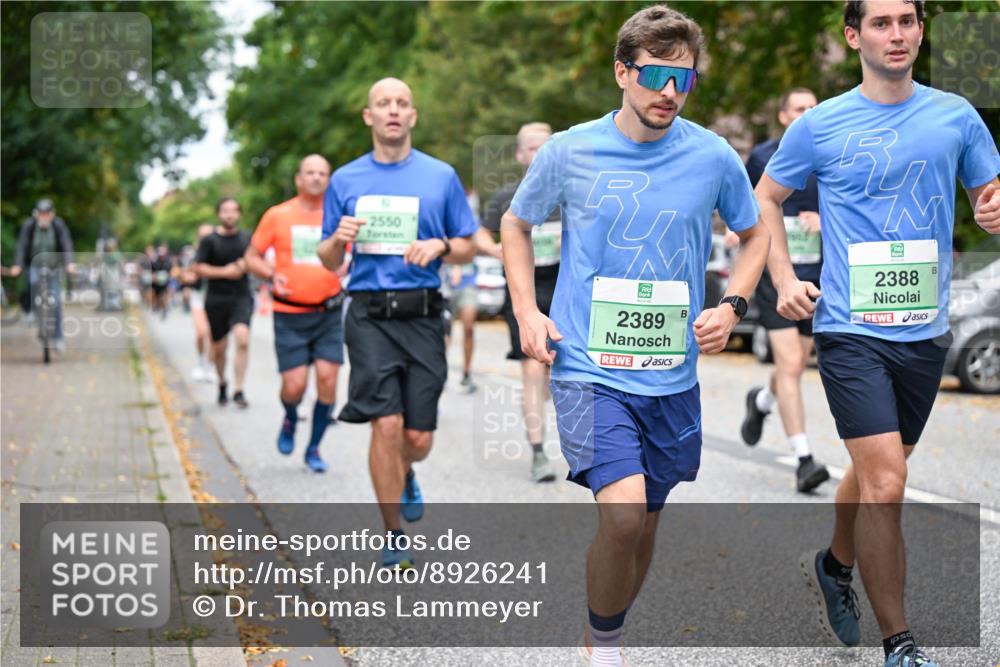 21.09.2025 - PSD Bank Halbmarathon Dr. Thomas Lammeyer http://msf.ph/oto/8926241 21.09.2025 10:45:29 Laufen 2550, 2389, 2388 meine-sportfotos.de