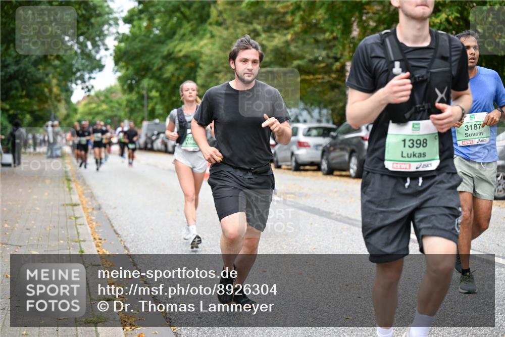 21.09.2025 - PSD Bank Halbmarathon Dr. Thomas Lammeyer http://msf.ph/oto/8926304 21.09.2025 10:45:33 Laufen 1398, 3187 meine-sportfotos.de