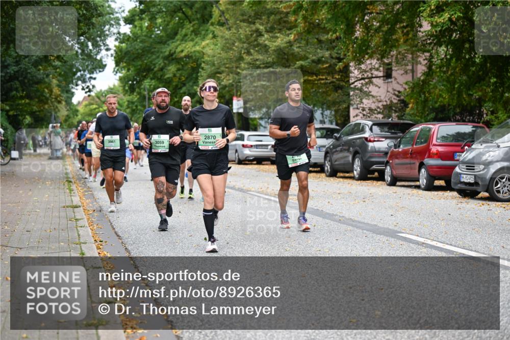 21.09.2025 - PSD Bank Halbmarathon Dr. Thomas Lammeyer http://msf.ph/oto/8926365 21.09.2025 10:45:42 Laufen 3961, 3059, 2870, 4915 meine-sportfotos.de