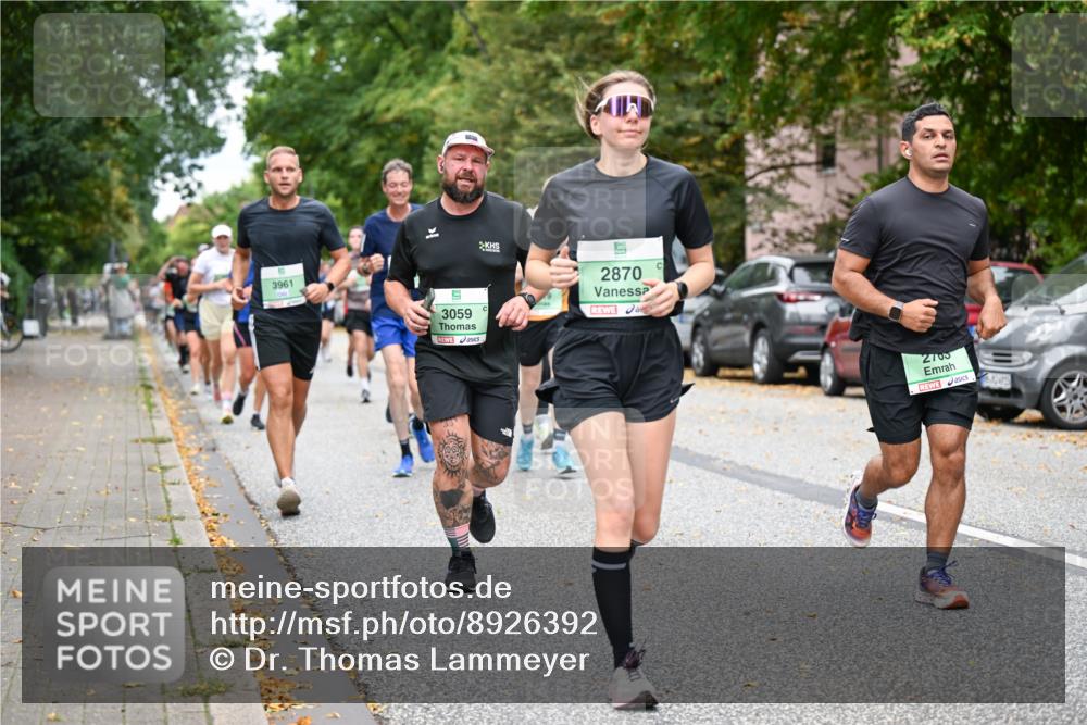 21.09.2025 - PSD Bank Halbmarathon Dr. Thomas Lammeyer http://msf.ph/oto/8926392 21.09.2025 10:45:43 Laufen 3961, 3059, 2870, 2705 meine-sportfotos.de