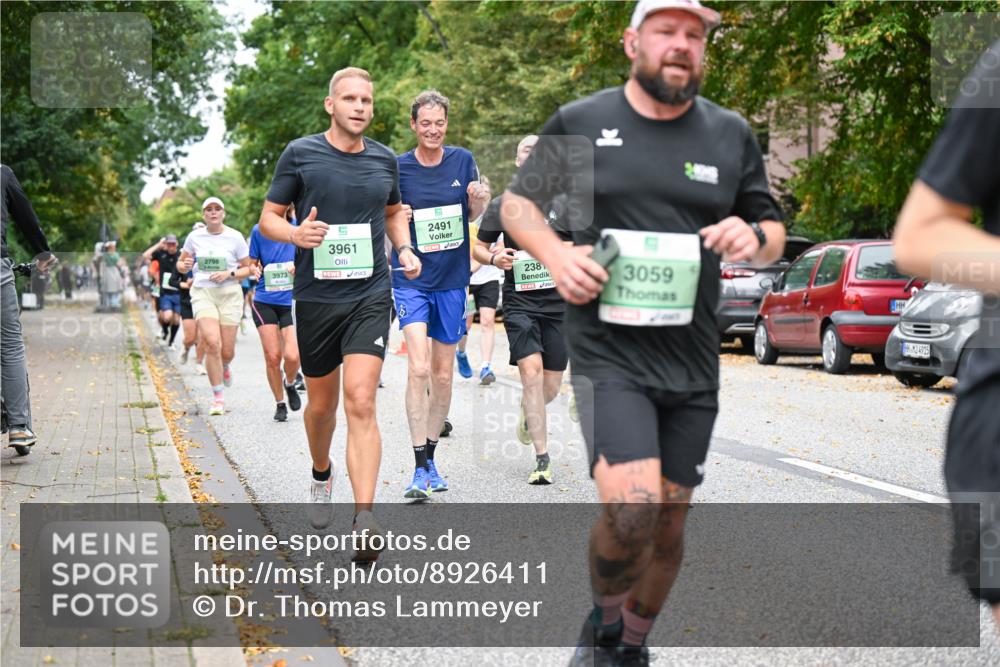 21.09.2025 - PSD Bank Halbmarathon Dr. Thomas Lammeyer http://msf.ph/oto/8926411 21.09.2025 10:45:44 Laufen 3961, 9, 2491, 2798, 3973, 238, 3059, 4915 meine-sportfotos.de