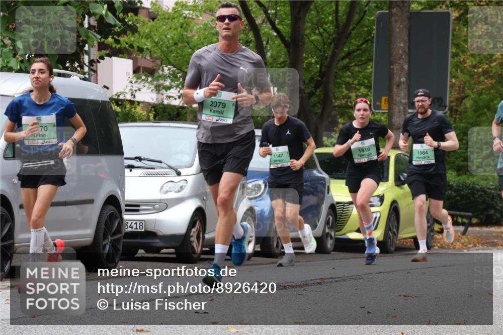 21.09.2025 - PSD Bank Halbmarathon Luisa Fischer http://msf.ph/oto/8926420 21.09.2025 11:29:09 Laufen 70, 3418, 2079, 1147, 1816, 1984 meine-sportfotos.de
