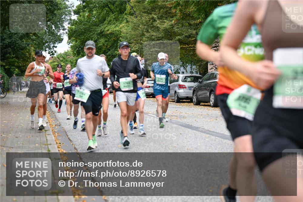 21.09.2025 - PSD Bank Halbmarathon Dr. Thomas Lammeyer http://msf.ph/oto/8926578 21.09.2025 10:45:56 Laufen 2433, 1764, 1763, 3166 meine-sportfotos.de