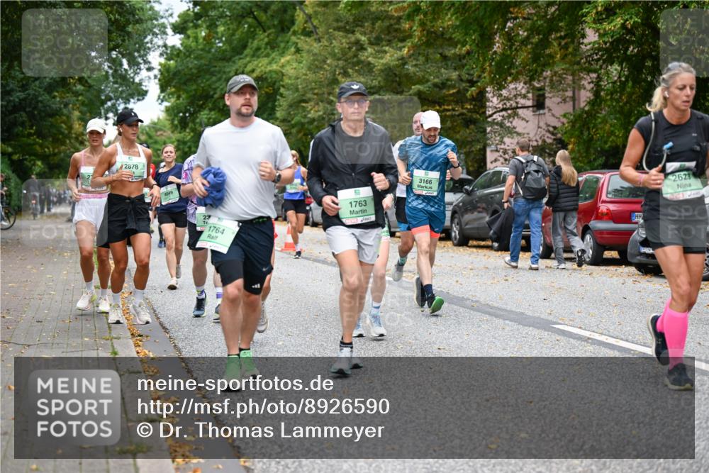 21.09.2025 - PSD Bank Halbmarathon Dr. Thomas Lammeyer http://msf.ph/oto/8926590 21.09.2025 10:45:57 Laufen 2878, 4049, 1763, 23, 1764, 3166, 2623 meine-sportfotos.de