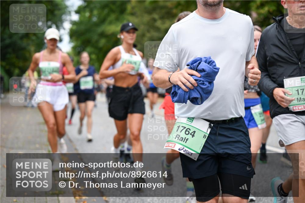 21.09.2025 - PSD Bank Halbmarathon Dr. Thomas Lammeyer http://msf.ph/oto/8926614 21.09.2025 10:45:58 Laufen 1764, 17 meine-sportfotos.de