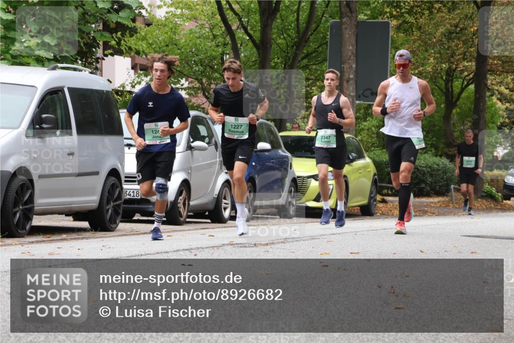 21.09.2025 - PSD Bank Halbmarathon Luisa Fischer http://msf.ph/oto/8926682 21.09.2025 11:30:20 Laufen 3418, 124, 1227, 2347, 2003 meine-sportfotos.de