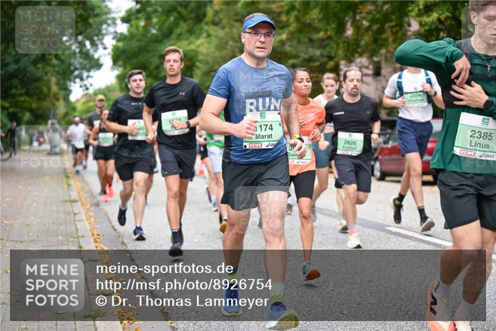 21.09.2025 - PSD Bank Halbmarathon Dr. Thomas Lammeyer http://msf.ph/oto/8926754 21.09.2025 10:46:09 Laufen 2024, 174, 2826, 2604, 2385 meine-sportfotos.de