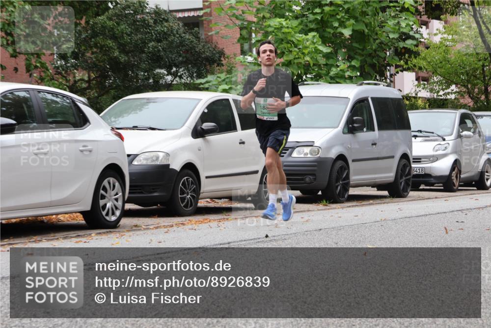 21.09.2025 - PSD Bank Halbmarathon Luisa Fischer http://msf.ph/oto/8926839 21.09.2025 11:31:17 Laufen 18, 3418 meine-sportfotos.de
