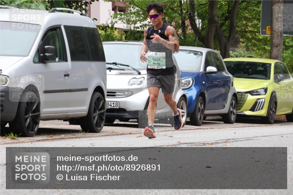 21.09.2025 - PSD Bank Halbmarathon Luisa Fischer http://msf.ph/oto/8926891 21.09.2025 11:31:37 Laufen 3418, 1801 meine-sportfotos.de