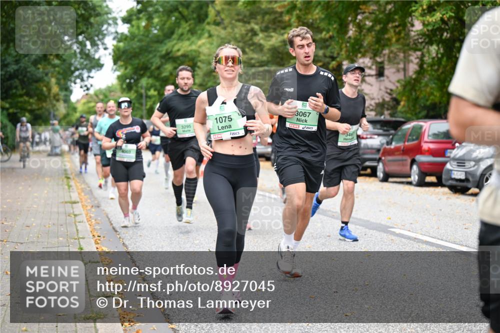 21.09.2025 - PSD Bank Halbmarathon Dr. Thomas Lammeyer http://msf.ph/oto/8927045 21.09.2025 10:46:27 Laufen 4003, 3295, 1075, 3067, 346 meine-sportfotos.de