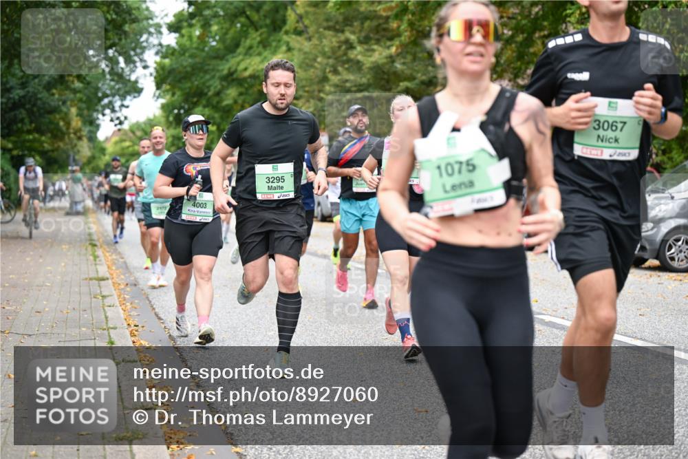 21.09.2025 - PSD Bank Halbmarathon Dr. Thomas Lammeyer http://msf.ph/oto/8927060 21.09.2025 10:46:28 Laufen 2472, 4003, 3295, 1075, 3067 meine-sportfotos.de