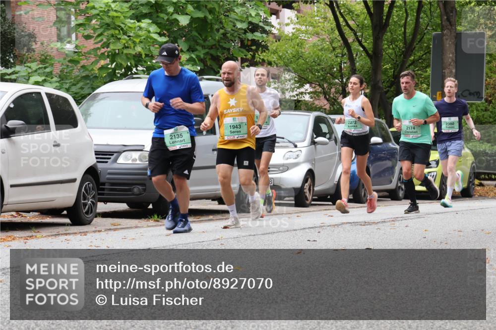 21.09.2025 - PSD Bank Halbmarathon Luisa Fischer http://msf.ph/oto/8927070 21.09.2025 11:32:25 Laufen 2135, 1943, 1, 8, 2272, 2380, 2174 meine-sportfotos.de