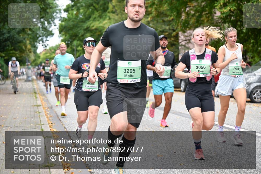 21.09.2025 - PSD Bank Halbmarathon Dr. Thomas Lammeyer http://msf.ph/oto/8927077 21.09.2025 10:46:28 Laufen 2477, 4005, 3295, 3056, 213, 2938 meine-sportfotos.de