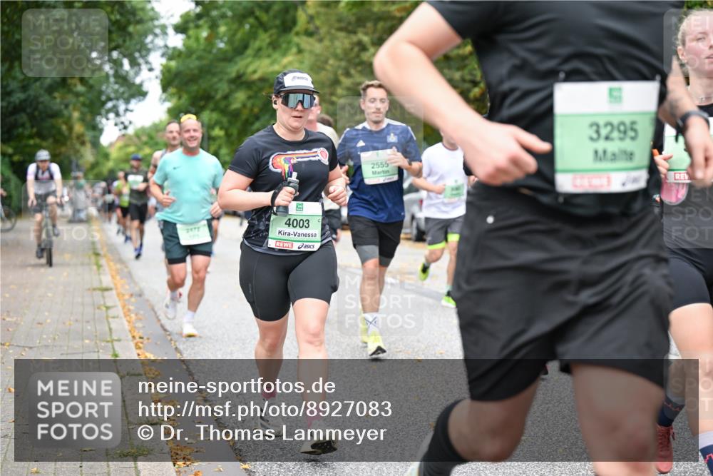 21.09.2025 - PSD Bank Halbmarathon Dr. Thomas Lammeyer http://msf.ph/oto/8927083 21.09.2025 10:46:29 Laufen 2472, 4003, 2555, 3295 meine-sportfotos.de