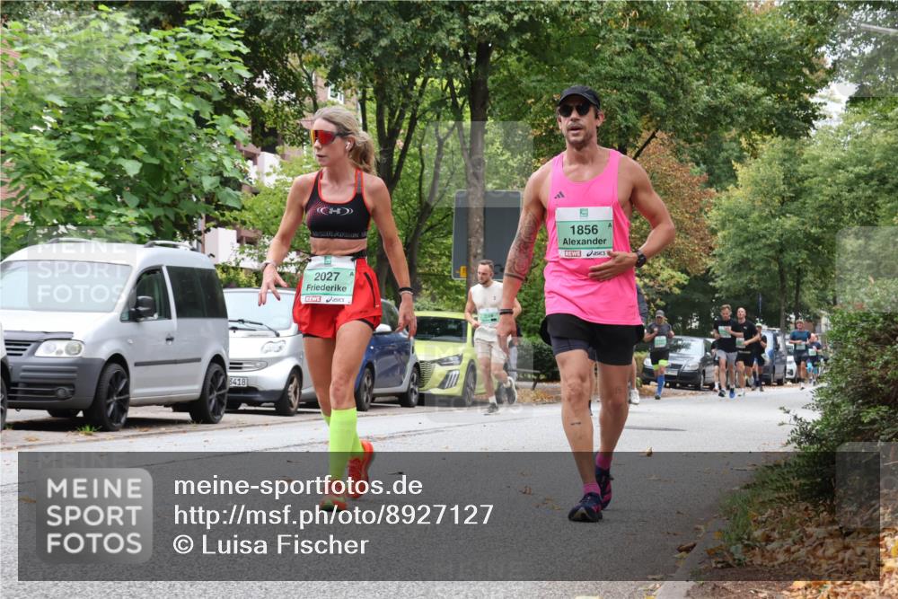 21.09.2025 - PSD Bank Halbmarathon Luisa Fischer http://msf.ph/oto/8927127 21.09.2025 11:32:50 Laufen 3418, 1856, 2027 meine-sportfotos.de
