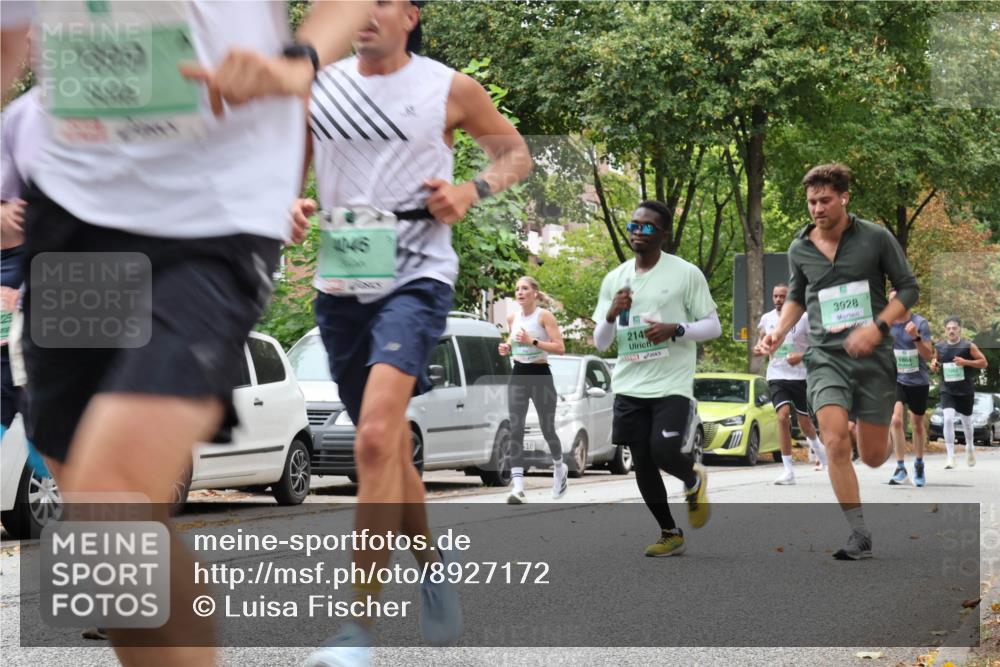21.09.2025 - PSD Bank Halbmarathon Luisa Fischer http://msf.ph/oto/8927172 21.09.2025 11:33:07 Laufen 44445, 18, 214, 3928, 1804 meine-sportfotos.de