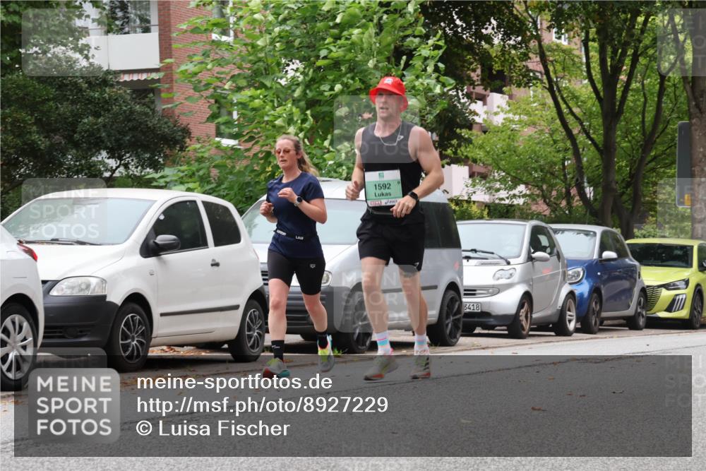 21.09.2025 - PSD Bank Halbmarathon Luisa Fischer http://msf.ph/oto/8927229 21.09.2025 11:33:32 Laufen 1592, 3418 meine-sportfotos.de
