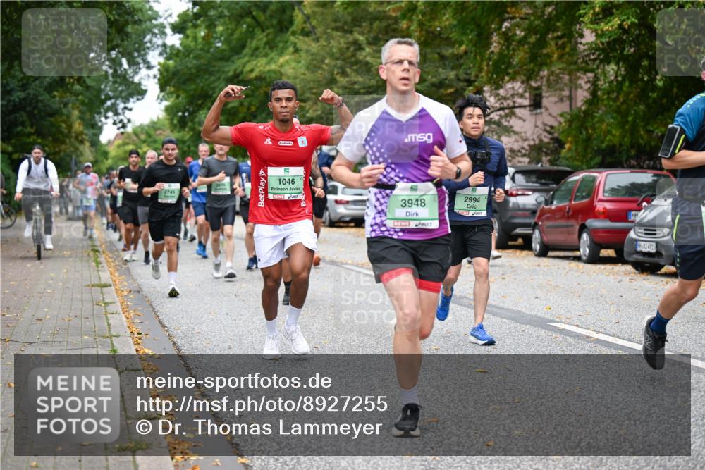 21.09.2025 - PSD Bank Halbmarathon Dr. Thomas Lammeyer http://msf.ph/oto/8927255 21.09.2025 10:46:40 Laufen 2745, 1046, 3948, 2994 meine-sportfotos.de