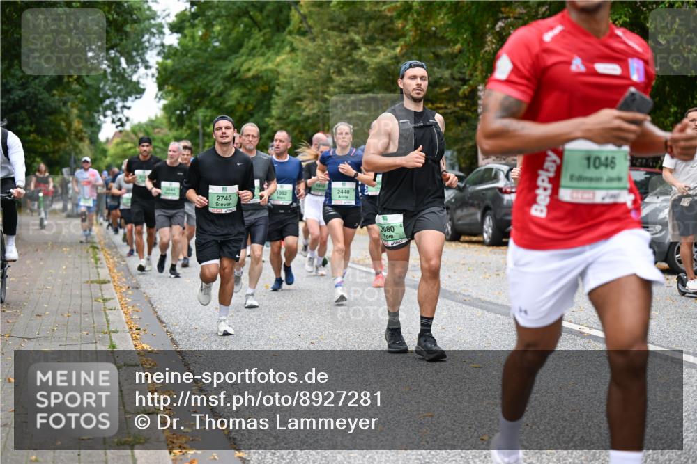 21.09.2025 - PSD Bank Halbmarathon Dr. Thomas Lammeyer http://msf.ph/oto/8927281 21.09.2025 10:46:42 Laufen 1812, 2644, 2440, 1092, 2745, 3080, 1046 meine-sportfotos.de