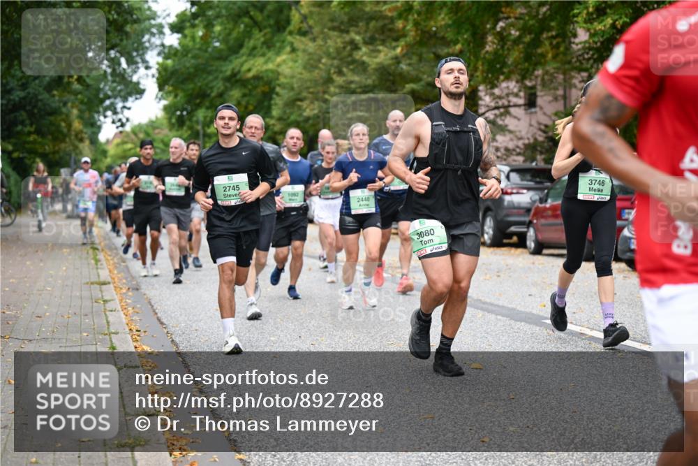21.09.2025 - PSD Bank Halbmarathon Dr. Thomas Lammeyer http://msf.ph/oto/8927288 21.09.2025 10:46:42 Laufen 2745, 1092, 2440, 3080, 3746 meine-sportfotos.de
