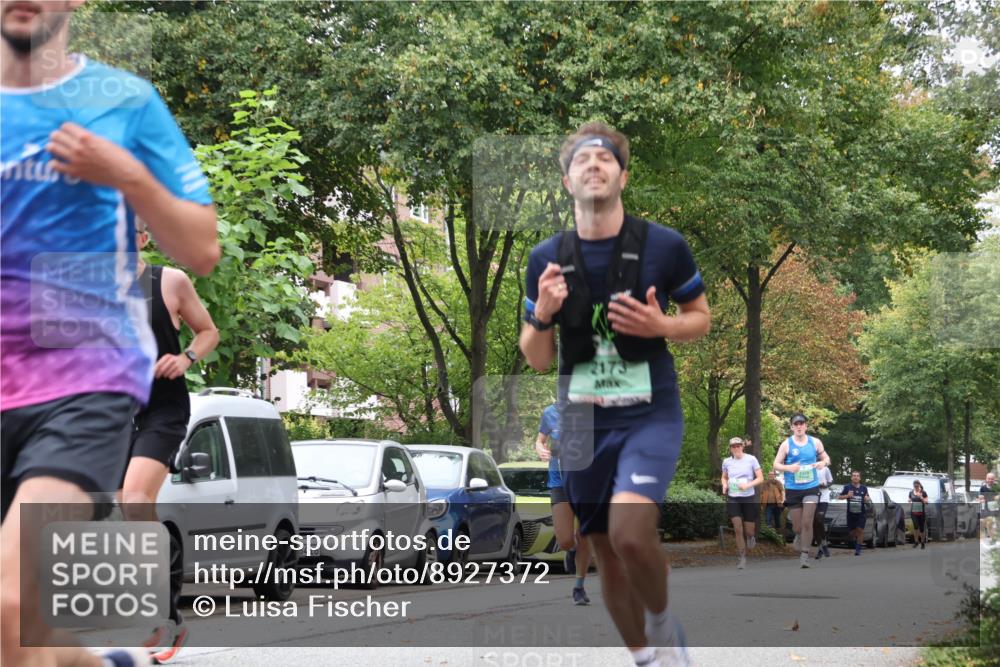 21.09.2025 - PSD Bank Halbmarathon Luisa Fischer http://msf.ph/oto/8927372 21.09.2025 11:34:15 Laufen 3418, 2173 meine-sportfotos.de